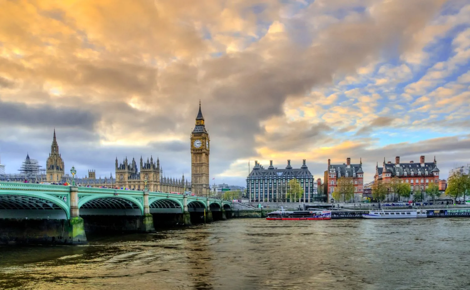 An image of the Houses of Parliament
